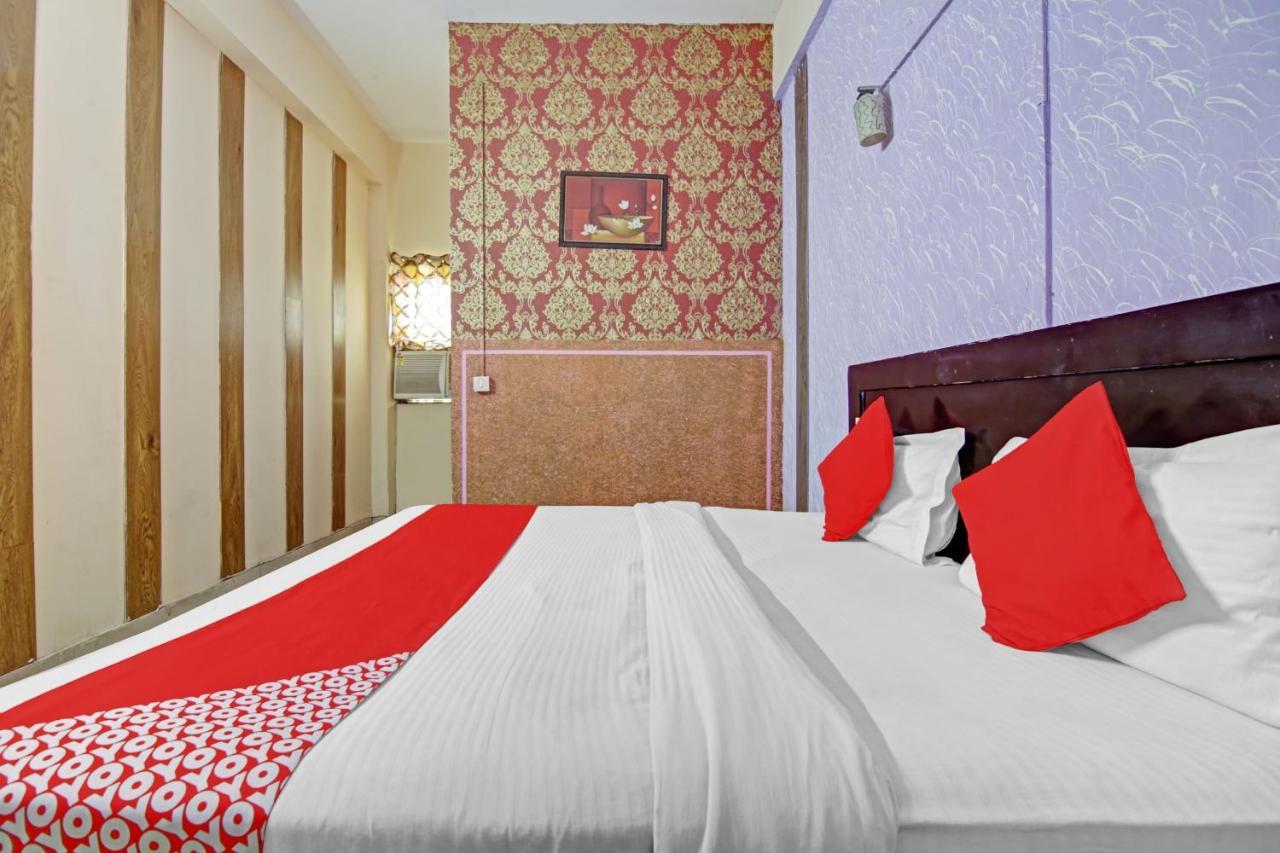 Hotel O Glorious Stayz 诺伊达 外观 照片