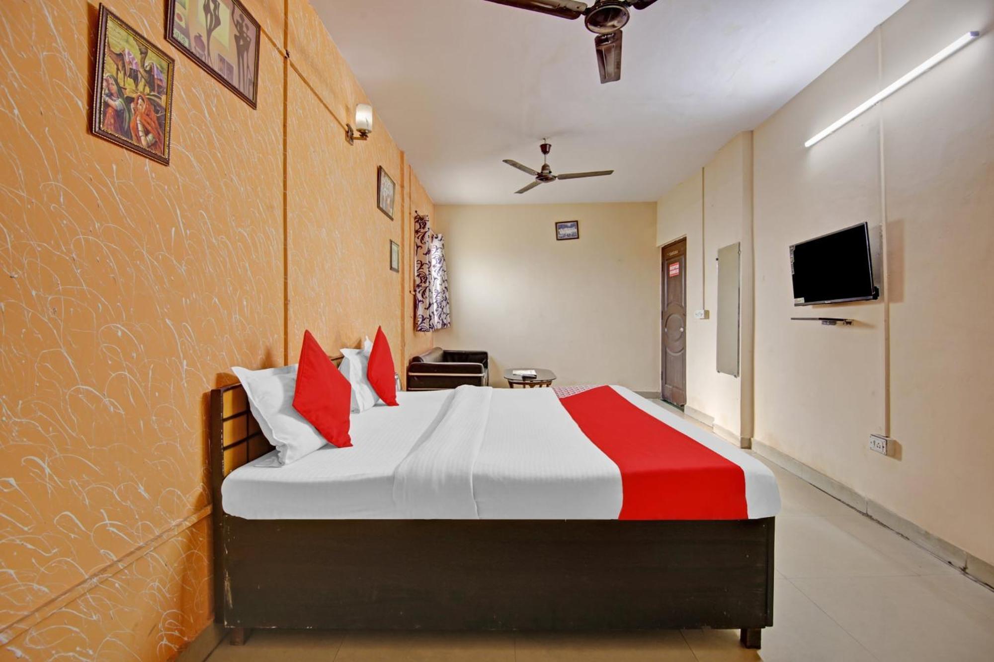 Hotel O Glorious Stayz 诺伊达 外观 照片