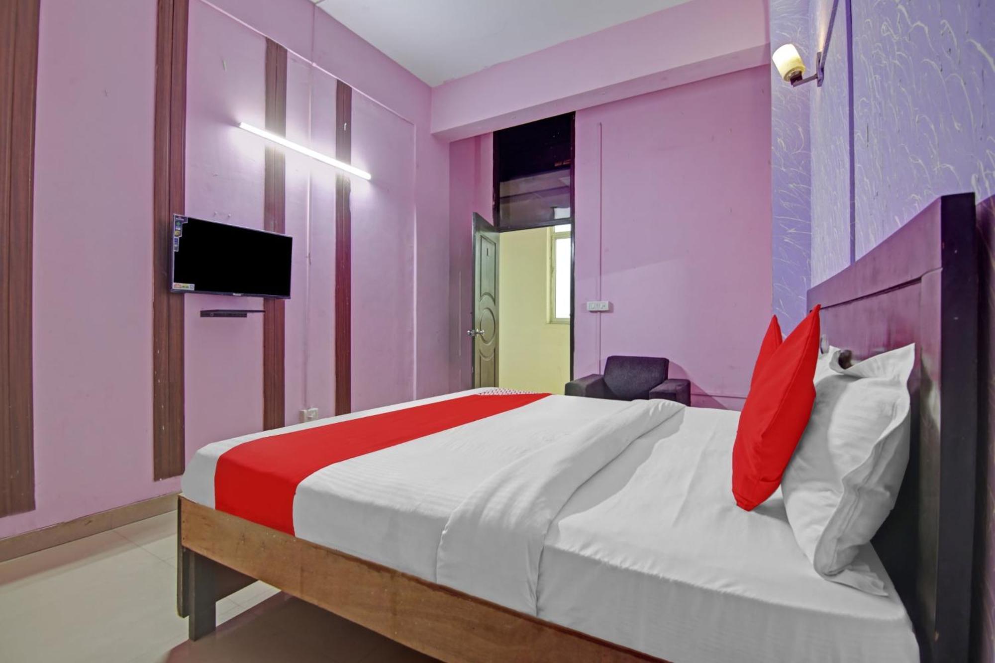 Hotel O Glorious Stayz 诺伊达 外观 照片